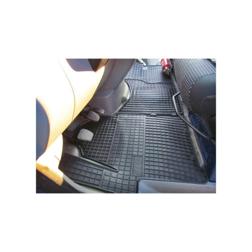 Covoare interior cauciuc El Toro compatibile Mercedes Sprinter II 2006–2018 Cod: D00741 P60