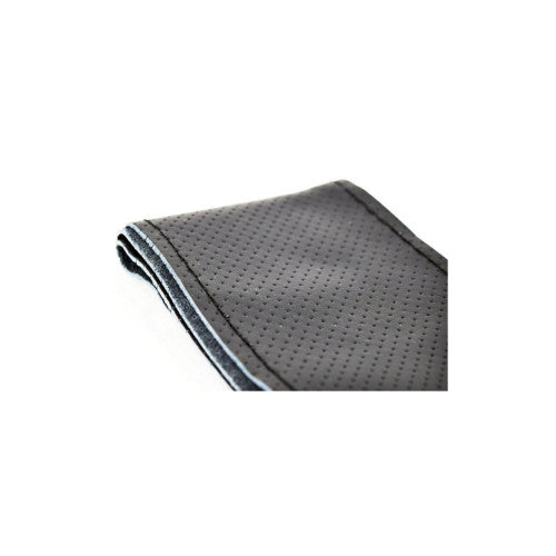 Husa volan auto din piele cu gaurele neagra cu ac si ata marime 2XL 11.5cm latime  Cod: LUXA399
