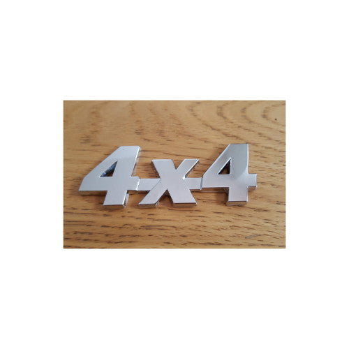 Ornament emblema 4x4 autocolant plastic cu adeziv pentru exterior auto Cod: 04A
